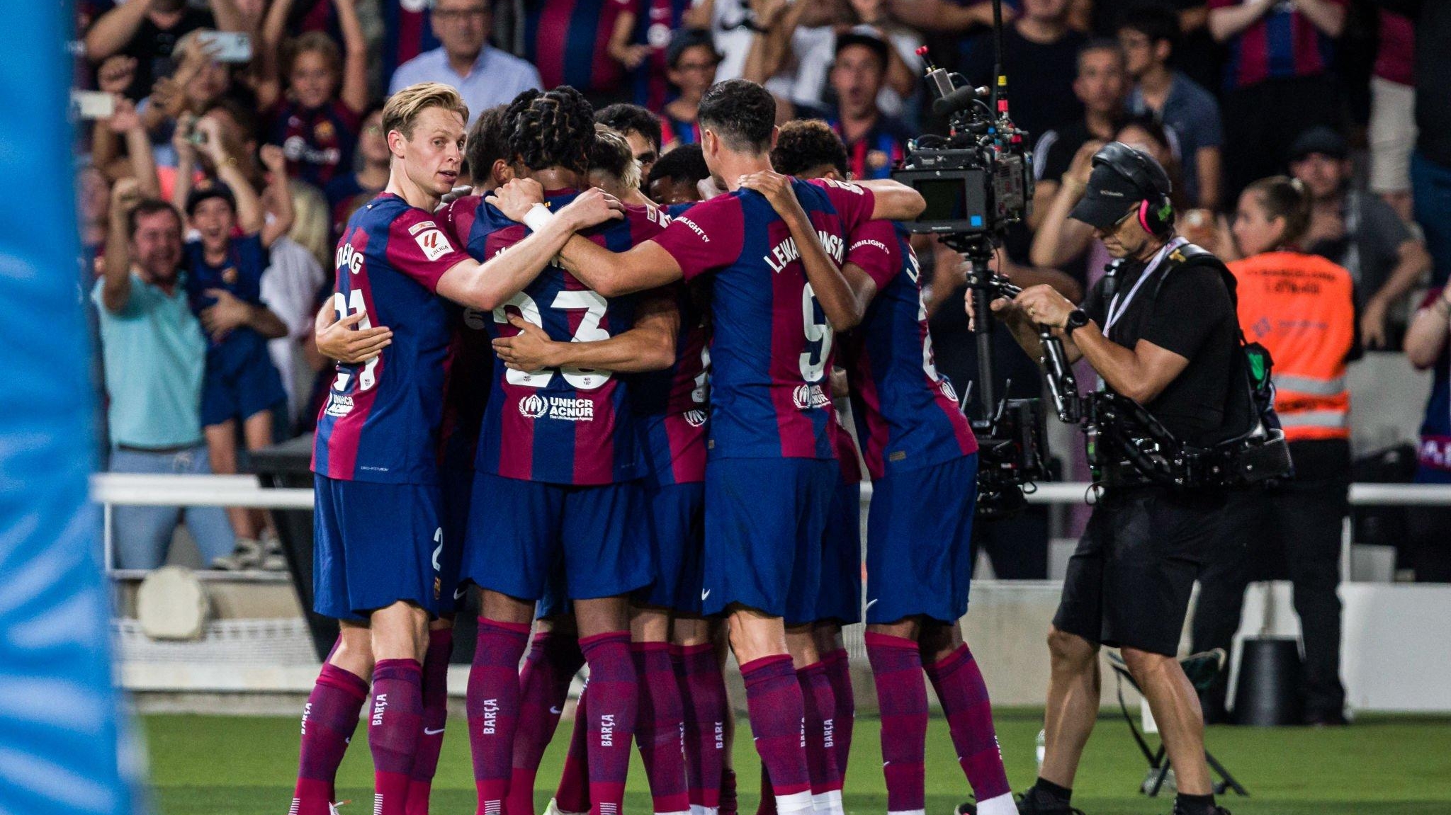 Com gols no final, Barcelona derrota Cádiz e vence a primeira no Espanhol
