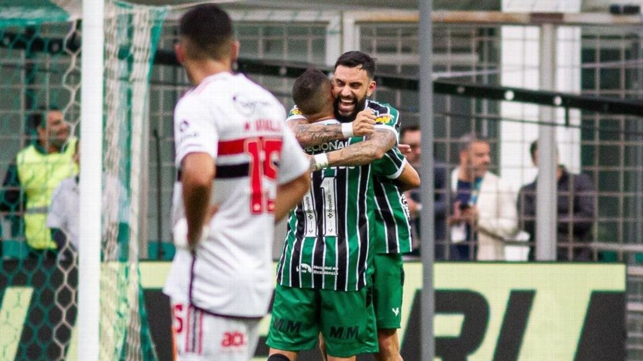 América-MG bate o São Paulo e conquista terceira vitória no Brasileirão