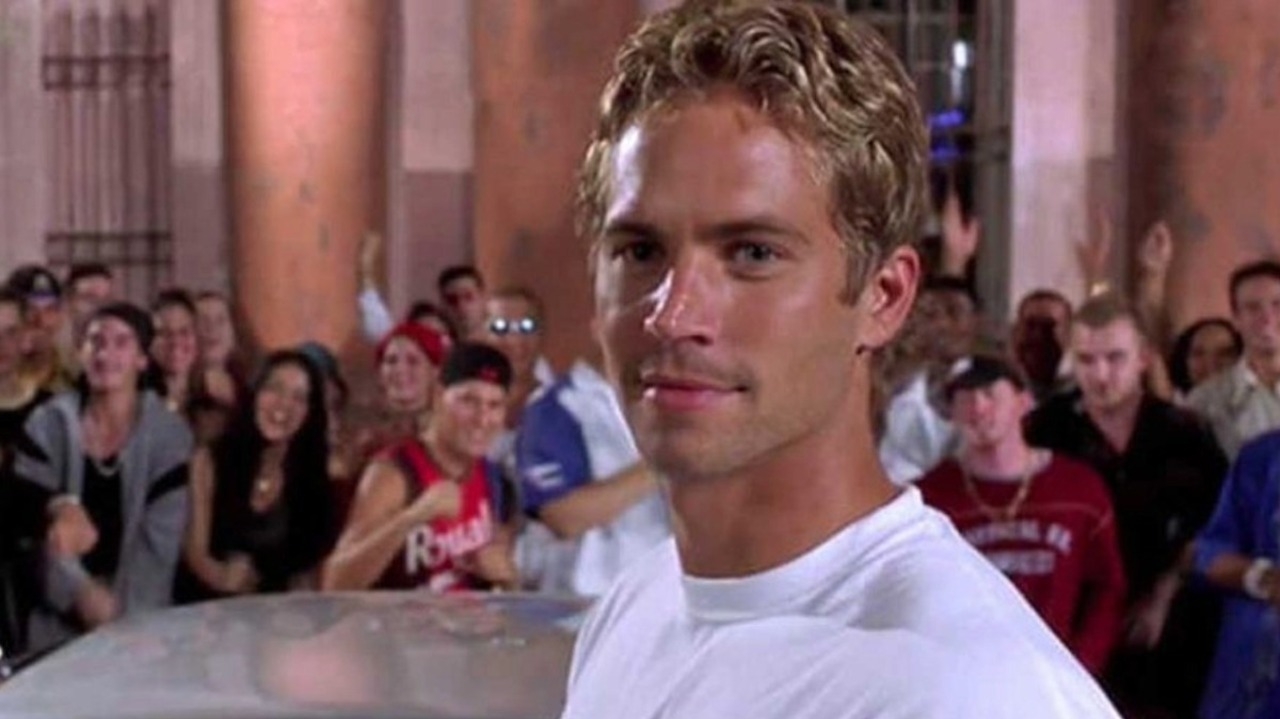 Irmão se emociona ao relembrar de Paul Walker durante evento nos Estados Unidos