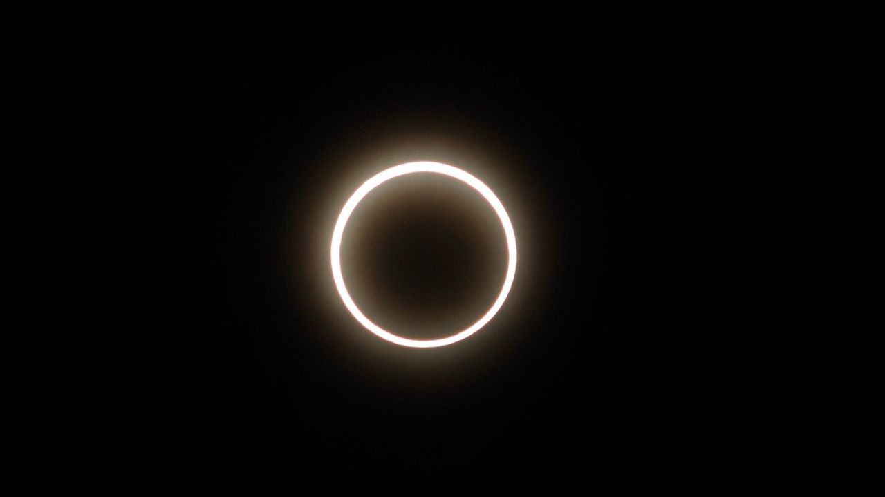Espetáculo astronômico: outubro terá eclipse anular visível no Brasil