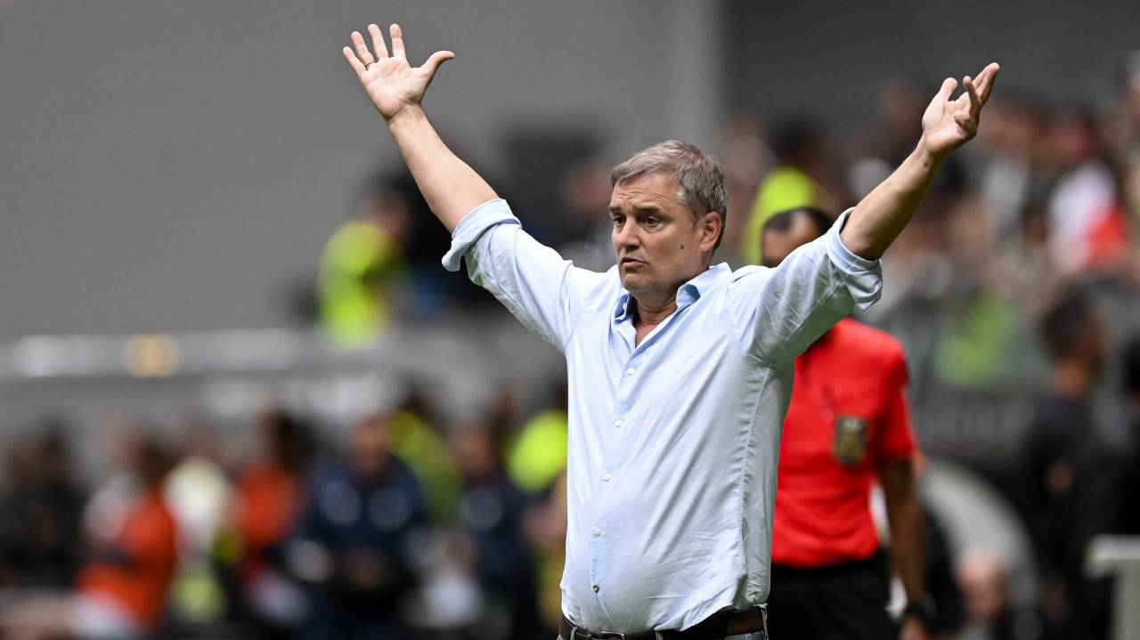 Diego Aguirre corre risco de perder o cargo após derrota