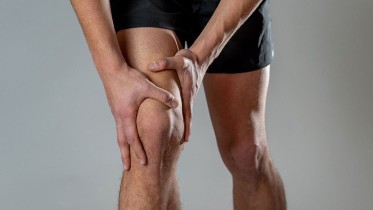Osteoartrite: veja por que os joelhos doem mais no frio