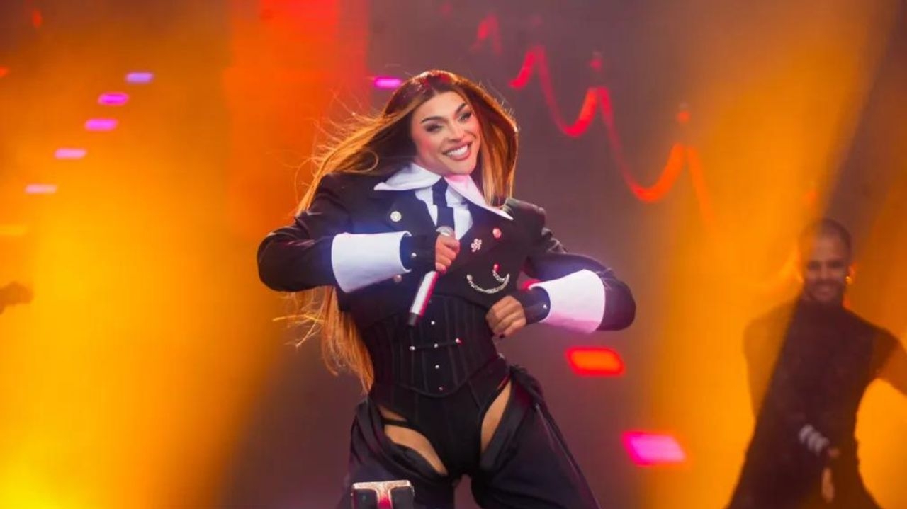 Pabllo Vittar lança documentário de show no The Town