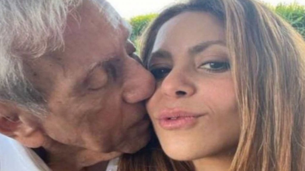 Shakira fala sobre acidente que levou seu pai a perder as funções neurológicas