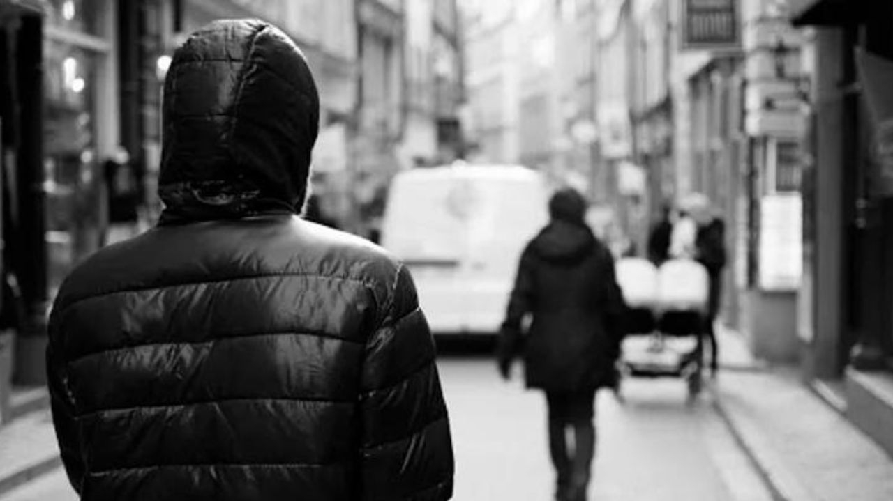 Casos de stalking no Brasil sobem para 56 mil em 2022
