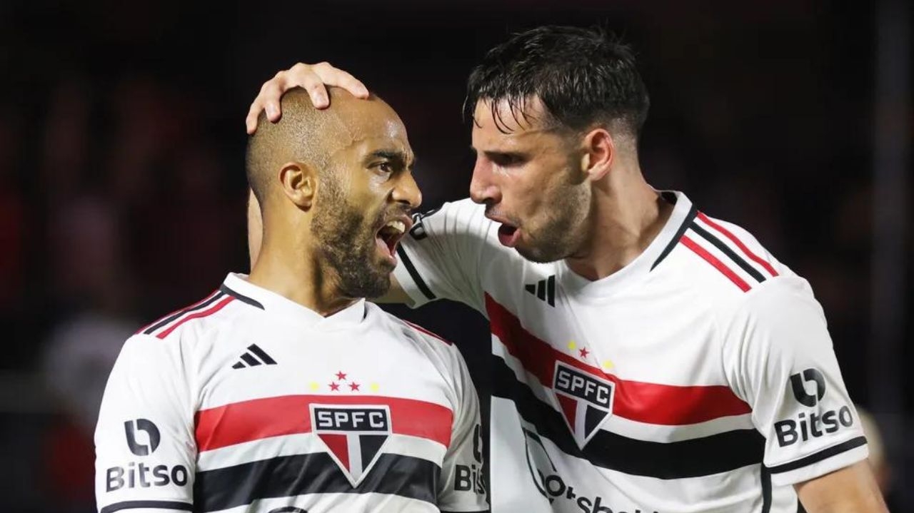 Calleri compartilha convite que enviou a Lucas Moura antes de seu retorno