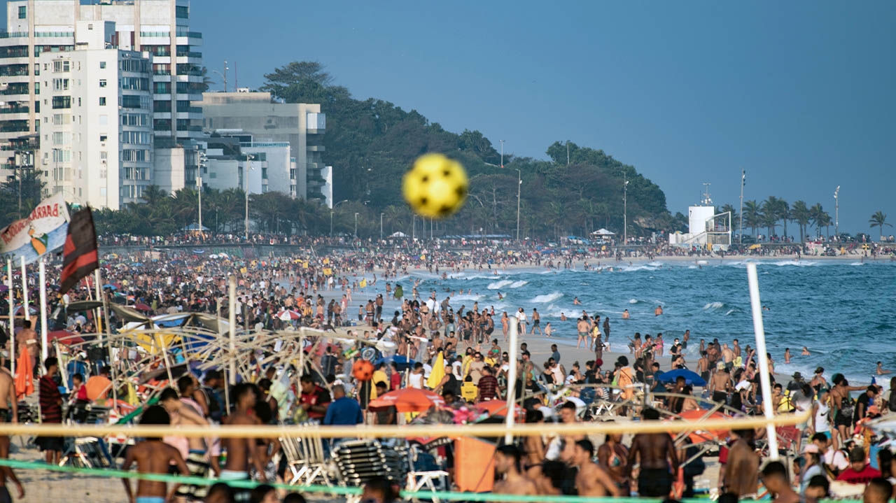 Rio de Janeiro tem recorde nas temperaturas e sensação térmica de 46,7 graus