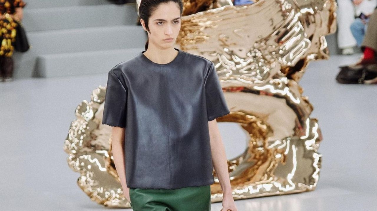 Loewe: Jonathan Anderson cria coleção disruptiva para Semana de Moda de Paris