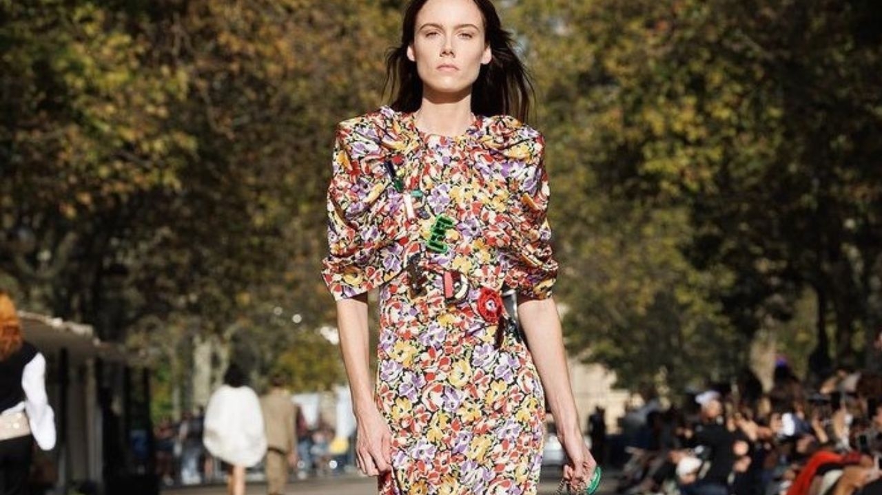 Veja o desfile sustentável feito por Stella McCartney na Semana de Moda da França