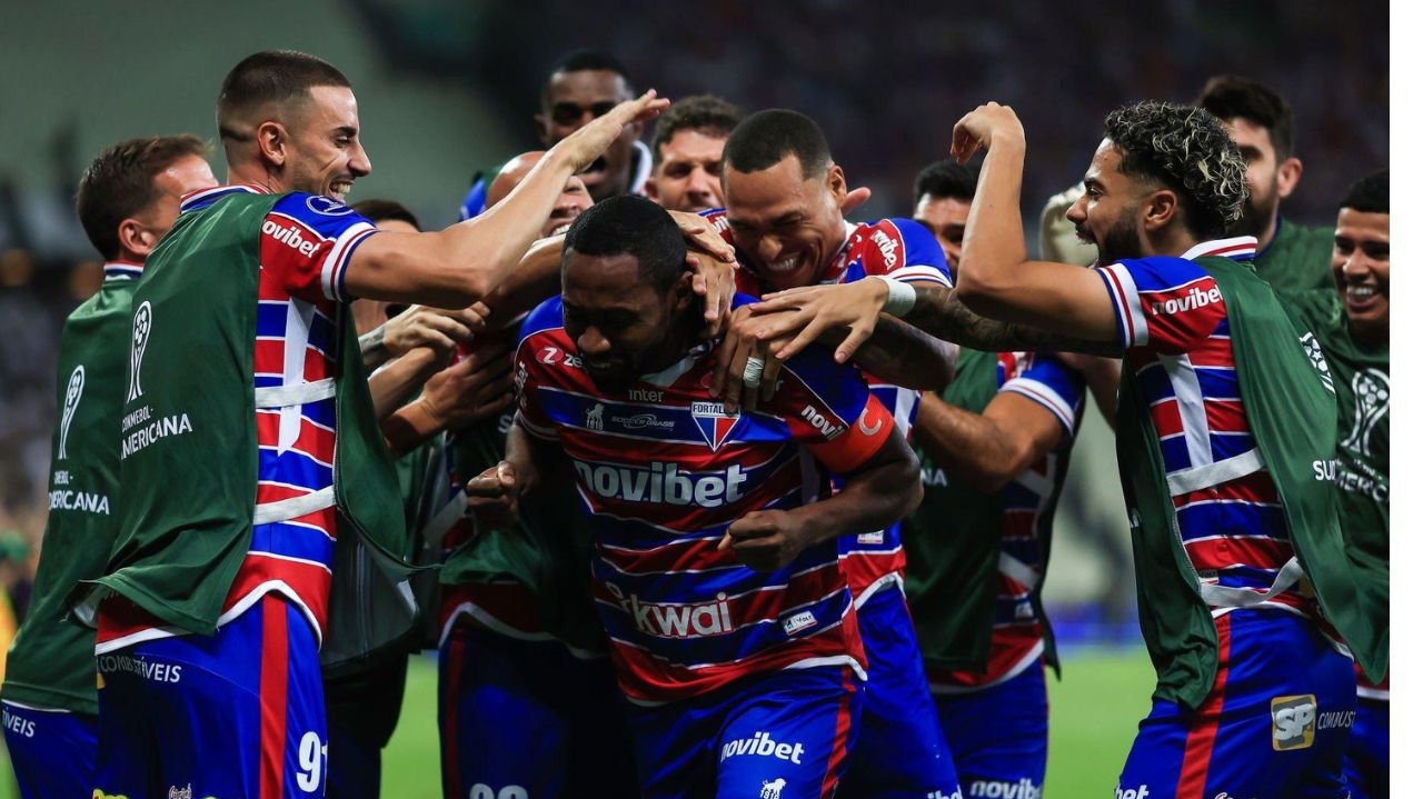 Fortaleza faz história, elimina o Corinthians e se classifica para a fina da Sul-Americana