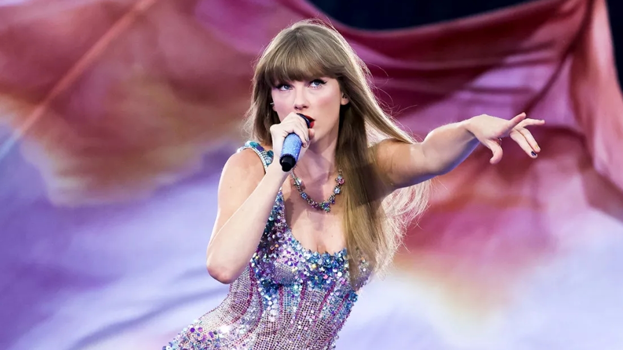 “The Eras Tour”: filme de Taylor Swift ultrapassa US$ 100 milhões em pré-venda