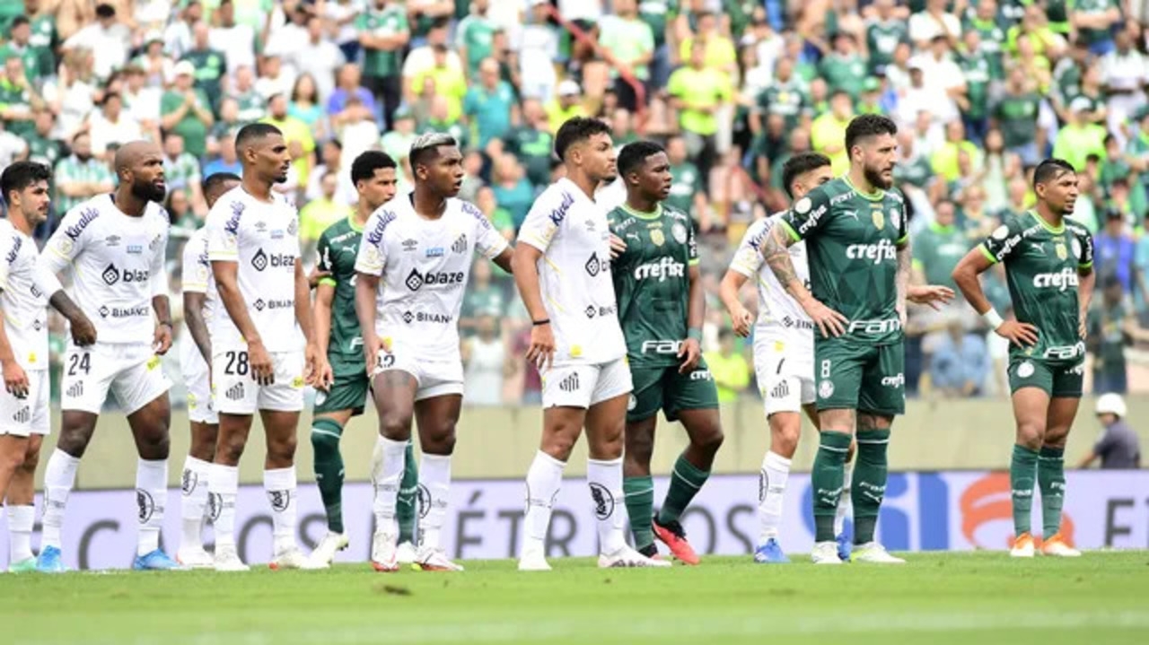 Santos vence o Palmeiras de virada pelo Brasileirão e quebra tabu de quatro anos