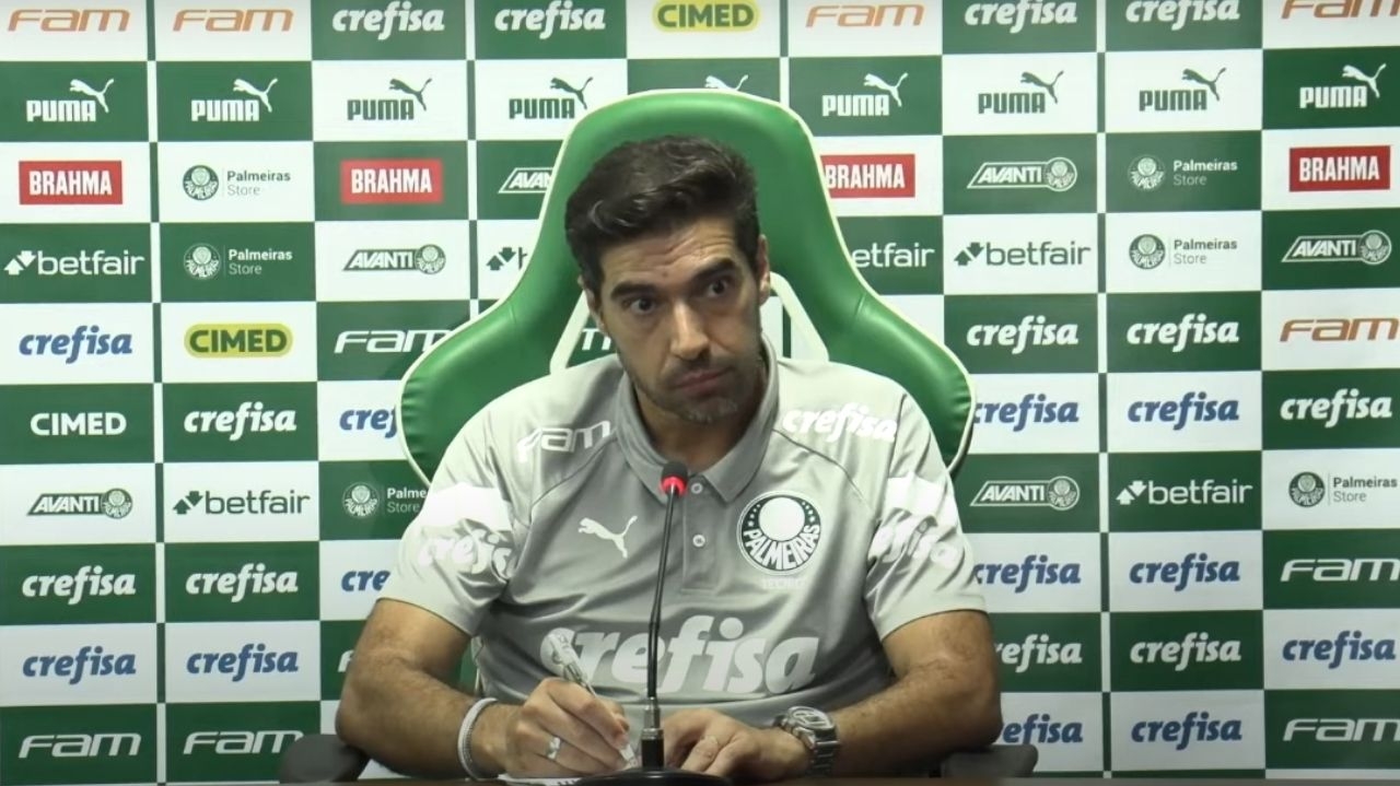 Abel Ferreira fala sobre torcida e “pouca inspiração” de seus jogadores