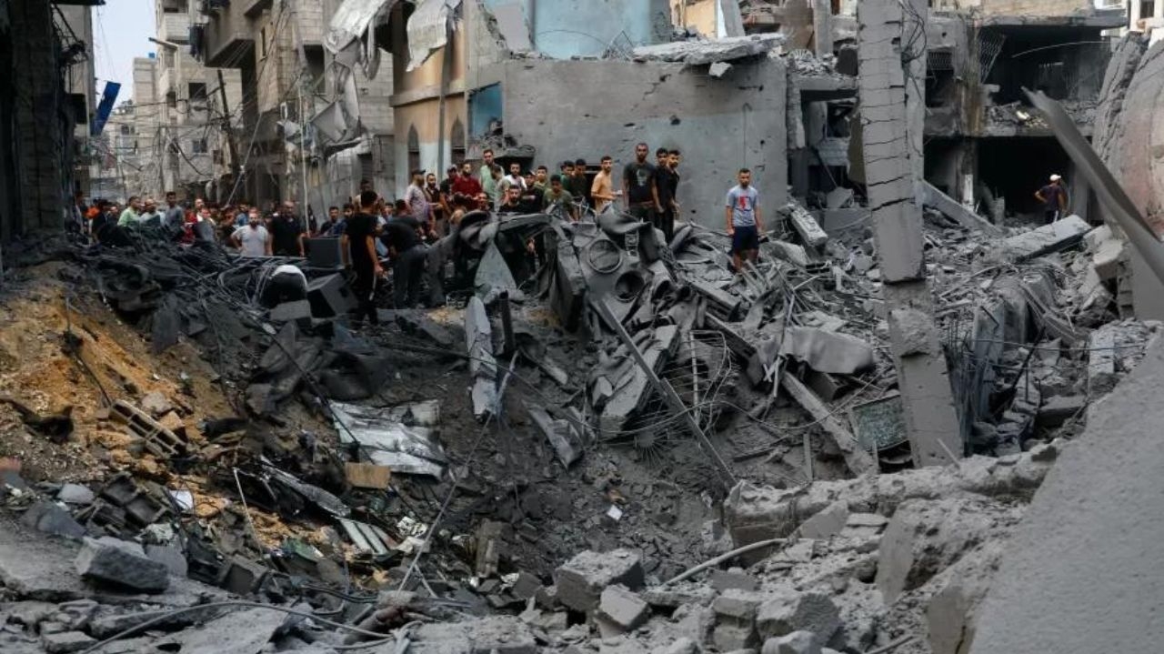 Israel responde atentado e ataca porto na Faixa de Gaza