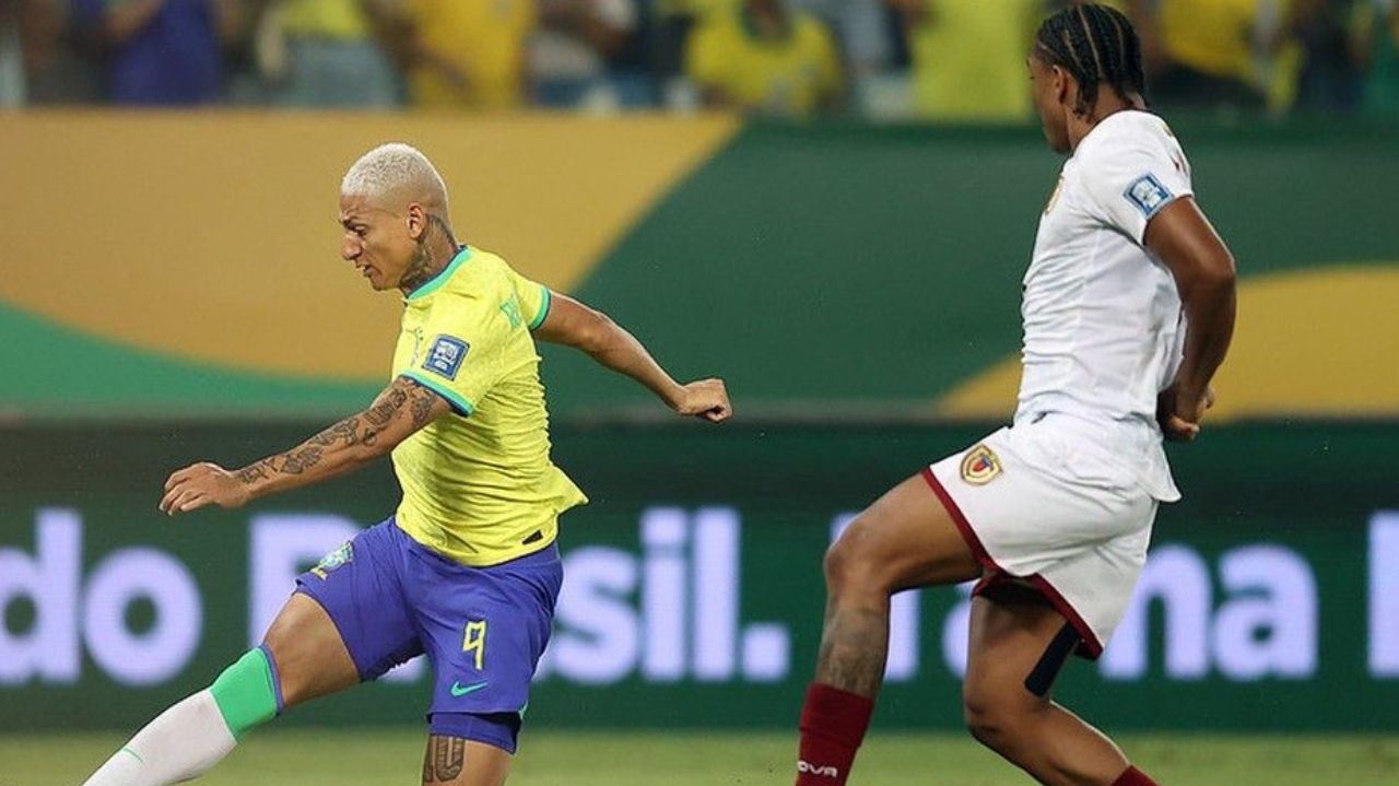 Seleção Brasileira enfrenta o maior jejum de gols de centroavantes em seis anos