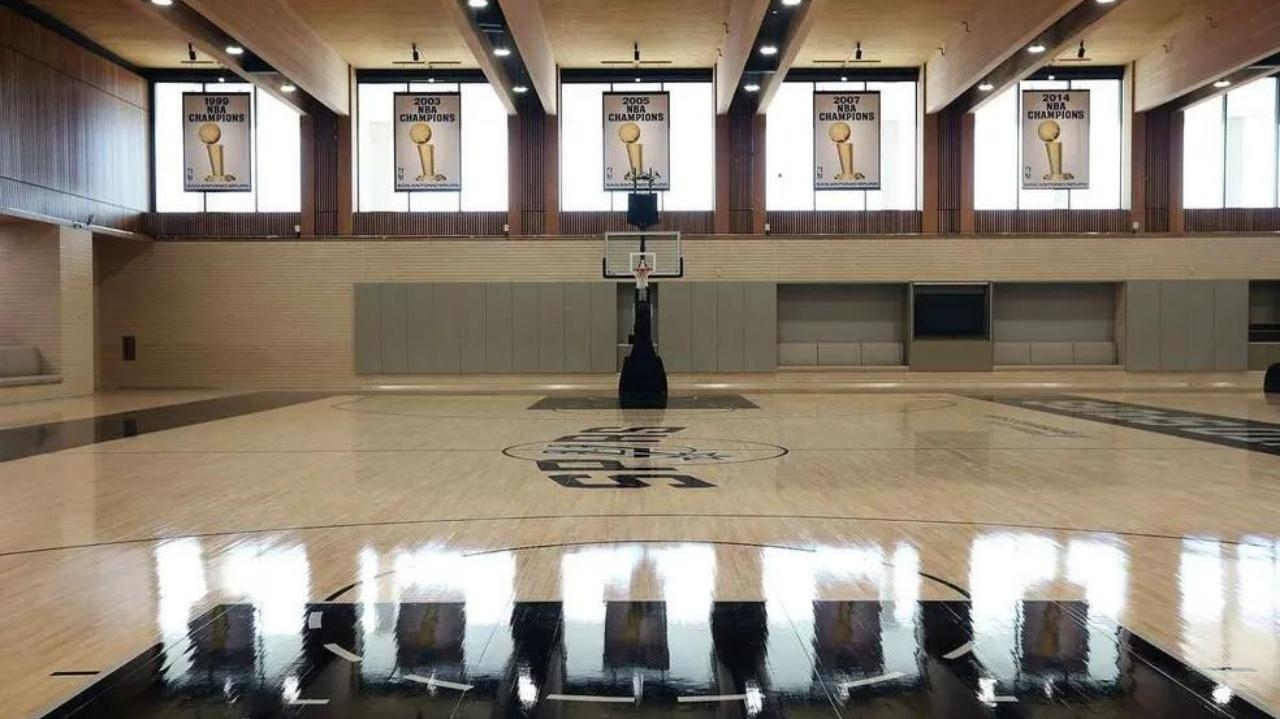 “Rock at La Cantera”: conheça o novo CT do San Antonio Spurs, avaliado em R$ 2,5 bilhões