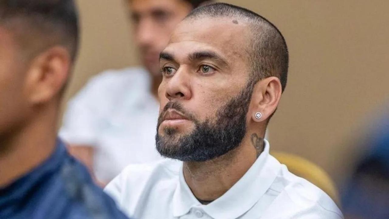 Daniel Alves pode ter pena reduzida pela metade, se for condenado em caso de estupro