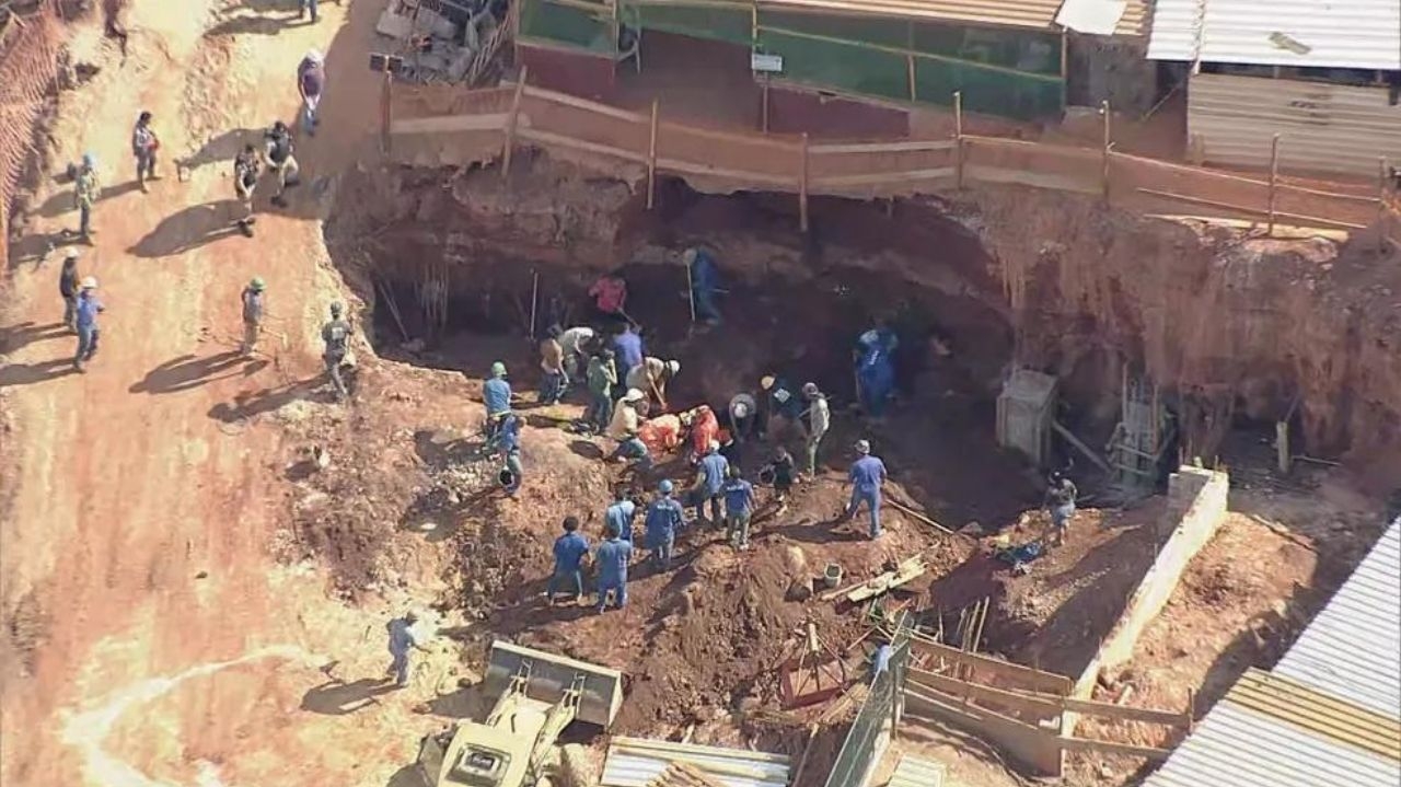 Funcionários morrem soterrados após estrutura desabar em Belo Horizonte