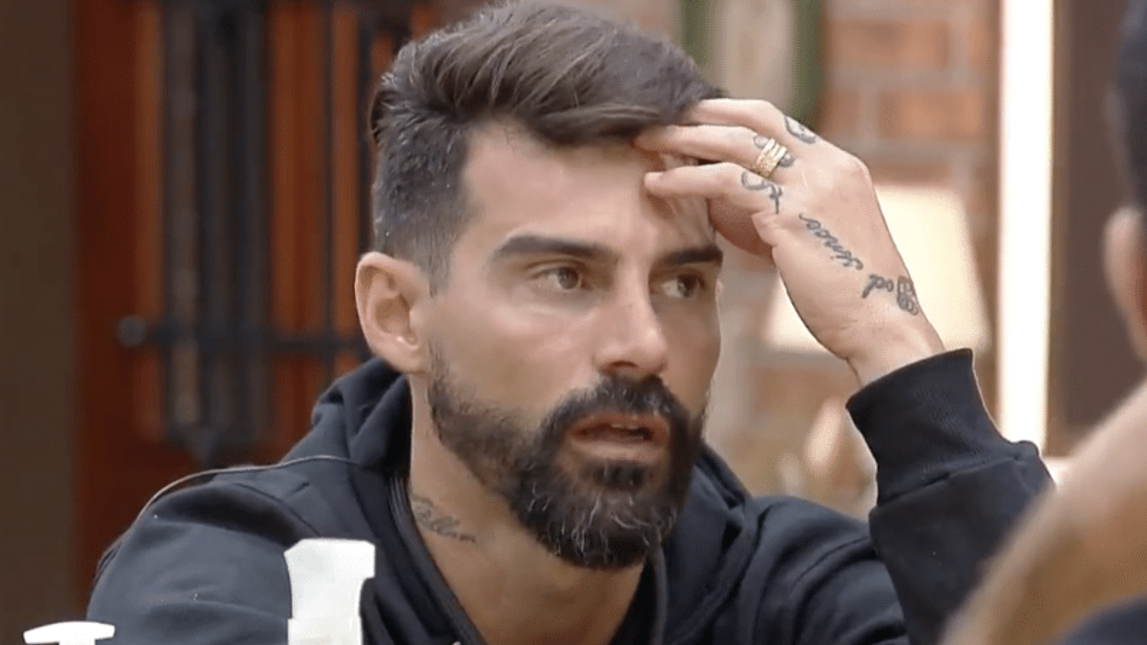 A Fazenda 15: Radamés diz que sustentava a família sozinho quando era criança