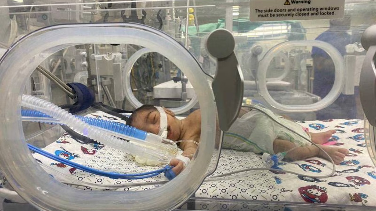 Crianças correm risco em hospital se eletricidade não for reestabelecida em Gaza