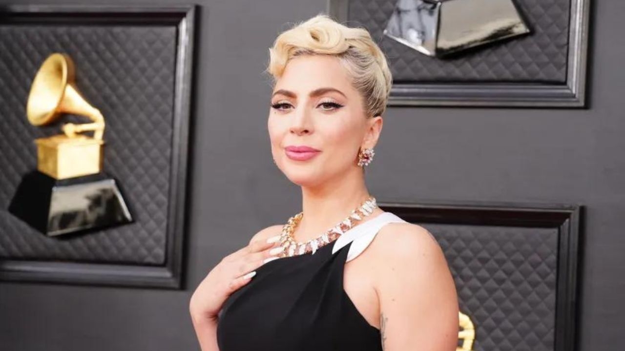 Inspire-se no corte de cabelo da cantora Lady Gaga para o verão