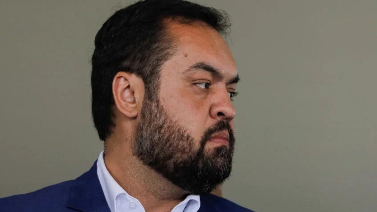 Governador de RJ qualifica ataques como “terroristas” e busca prender criminosos