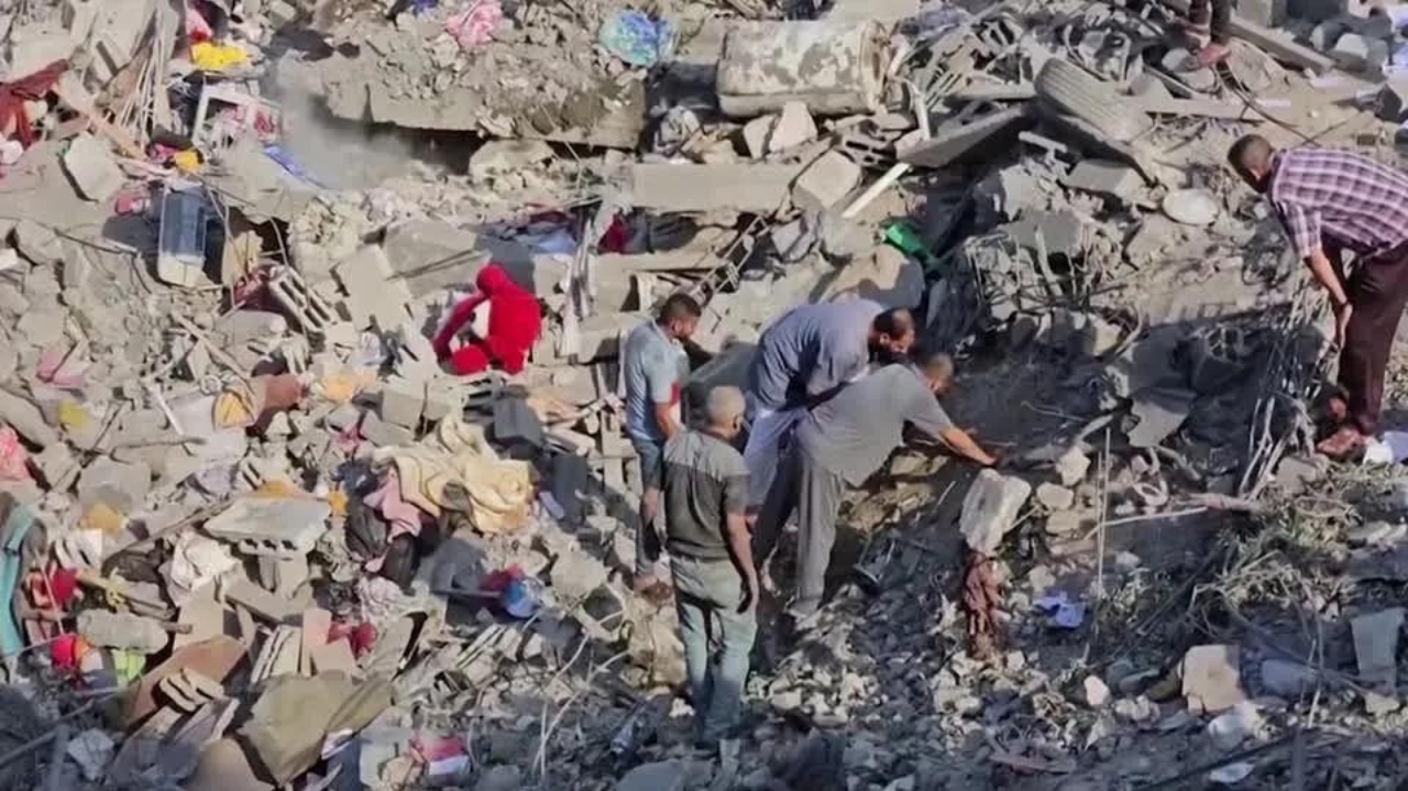 Israel ataca o campo de refugiados Jabalia por dois dias seguidos