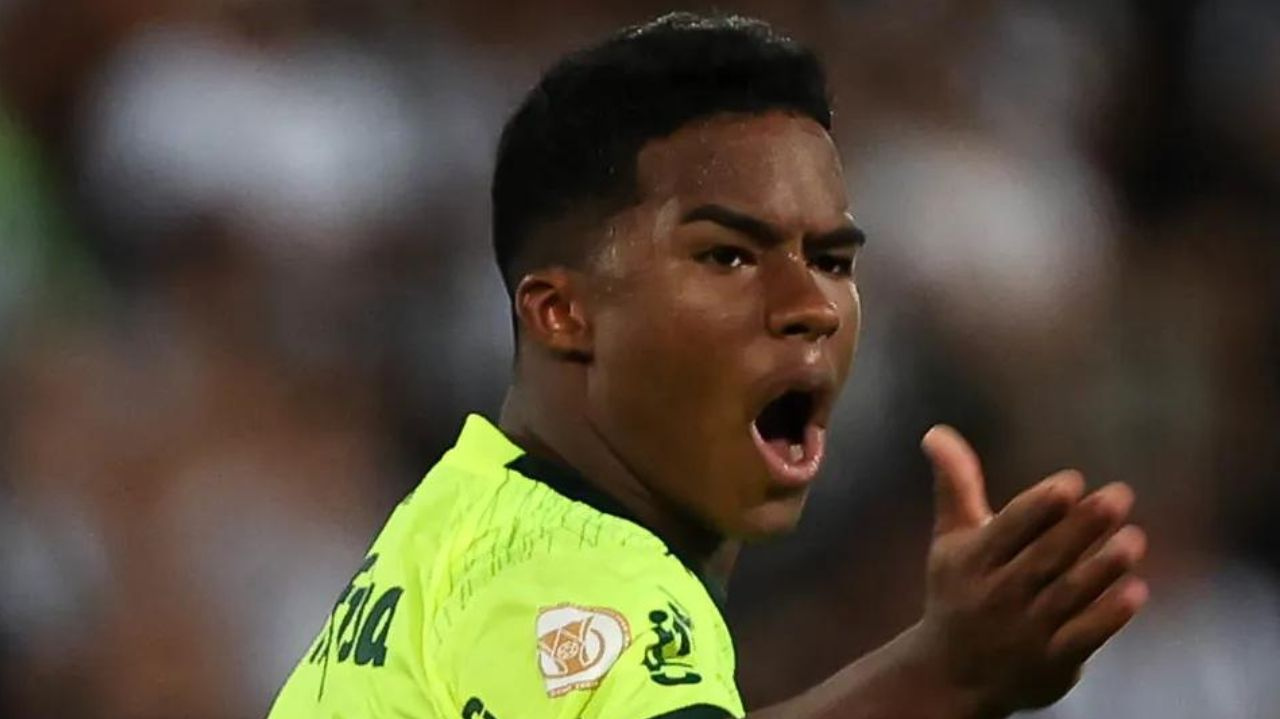 Endrick tem ótima atuação contra o Botafogo e rende milhões ao Palmeiras