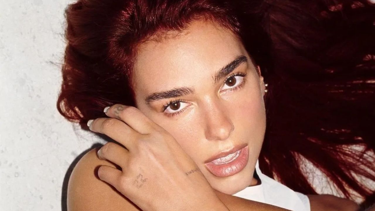 Dua Lipa obtém diretos de publicação de suas músicas