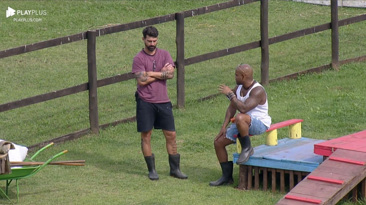A Fazenda 15: Radamés Furlan e Cezar Black definem votos para a próxima Roça