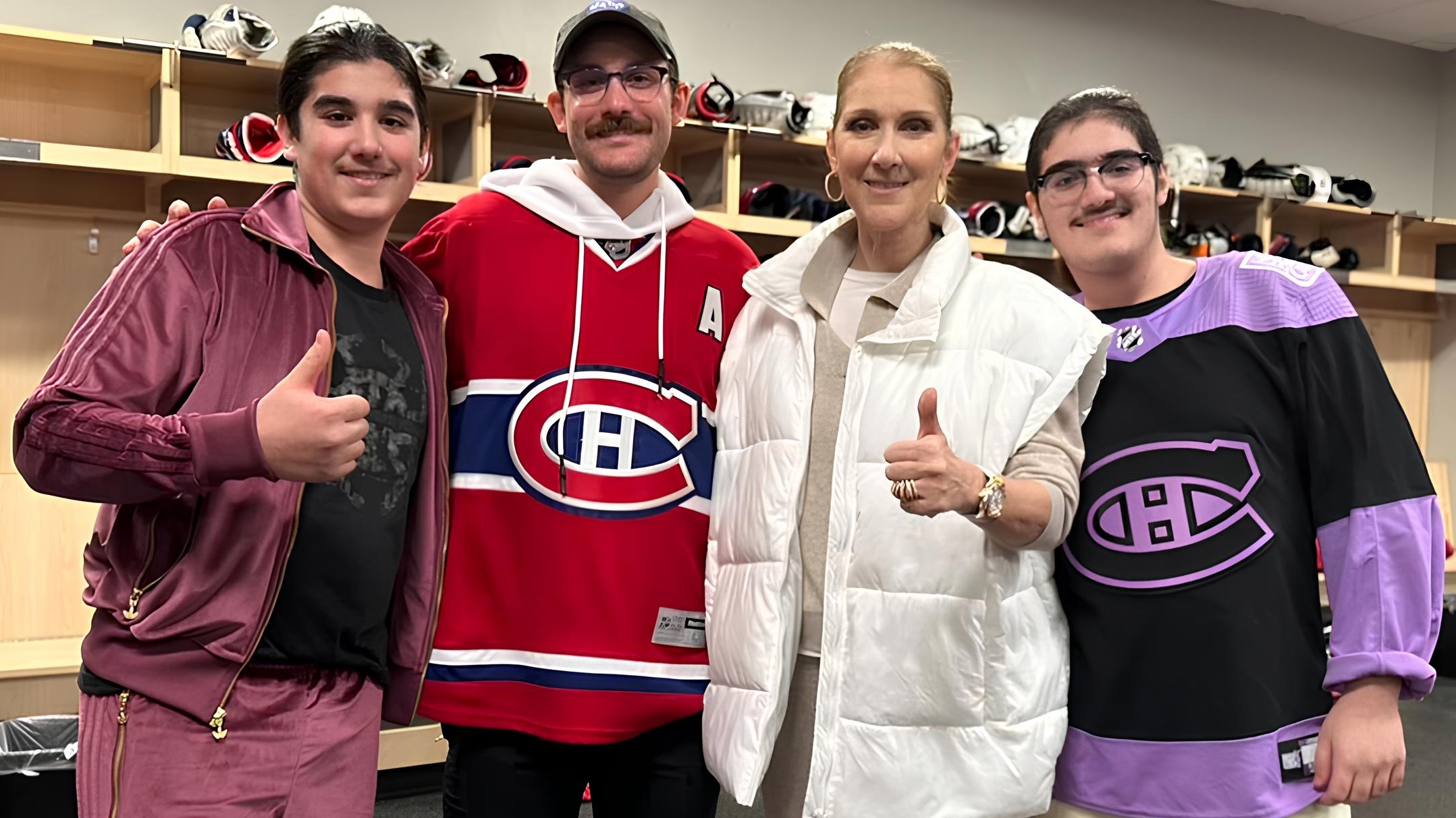 Celine Dion reaparece em jogo de hóquei após três anos reclusa