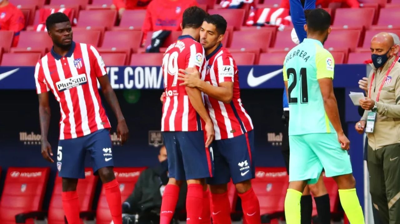 Diego Costa e Luis Suárez voltam a se encontrar depois de parceria no futebol espanhol