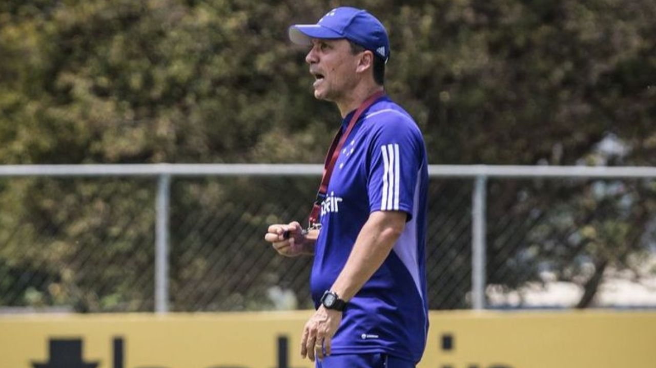 Demitido após resultados insatisfatórios, Zé Ricardo deixa comando do Cruzeiro em fase crítica e se pronuncia nas redes sociais