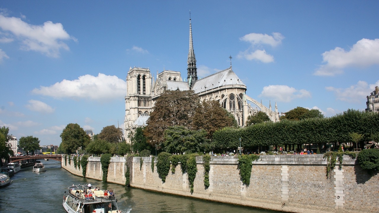 Saiba como vai funcionar reservatório que Paris usará para limpar o Rio Sena