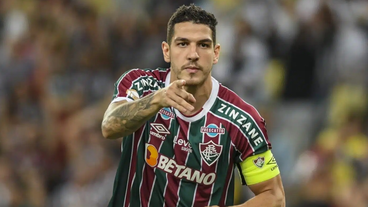 Nino interessa clubes europeus e tem Premier League como um possível destino