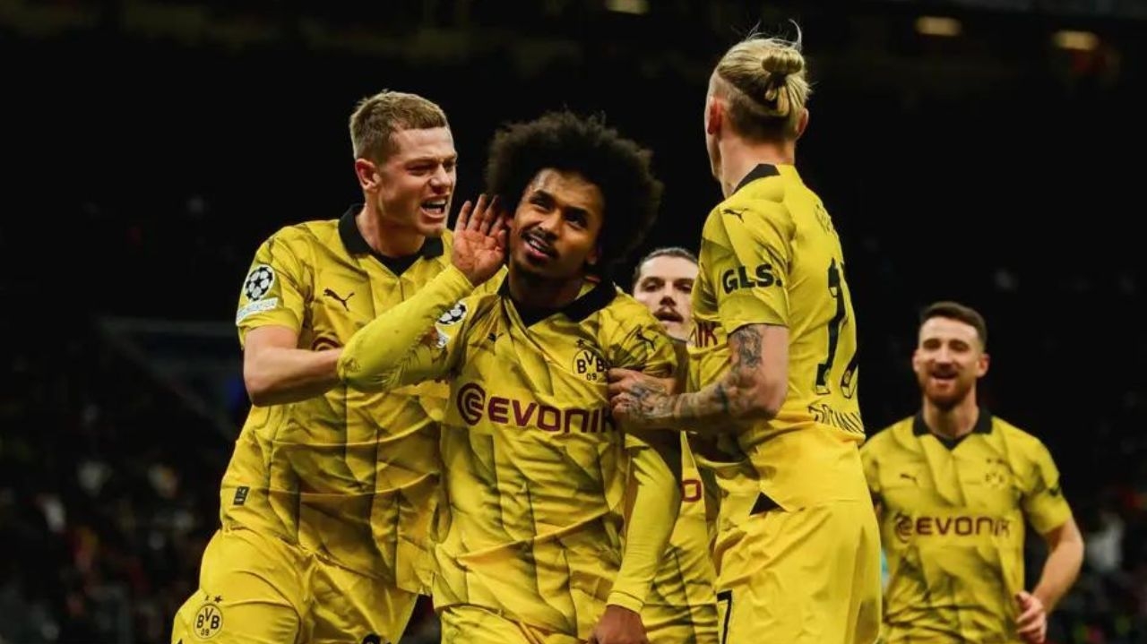Borussia vence o Milan na Itália e avança para as oitavas da Champions