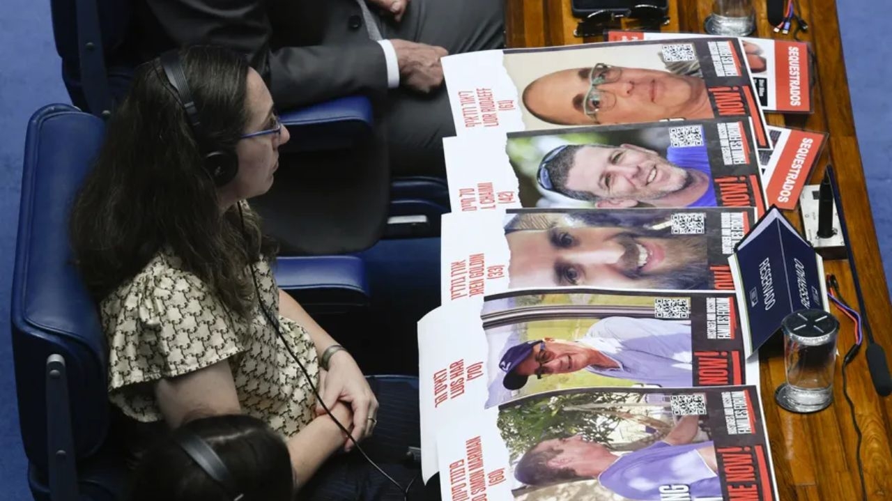 Familiares de israelenses pedem esforços do governo brasileiro para liberar reféns do Hamas