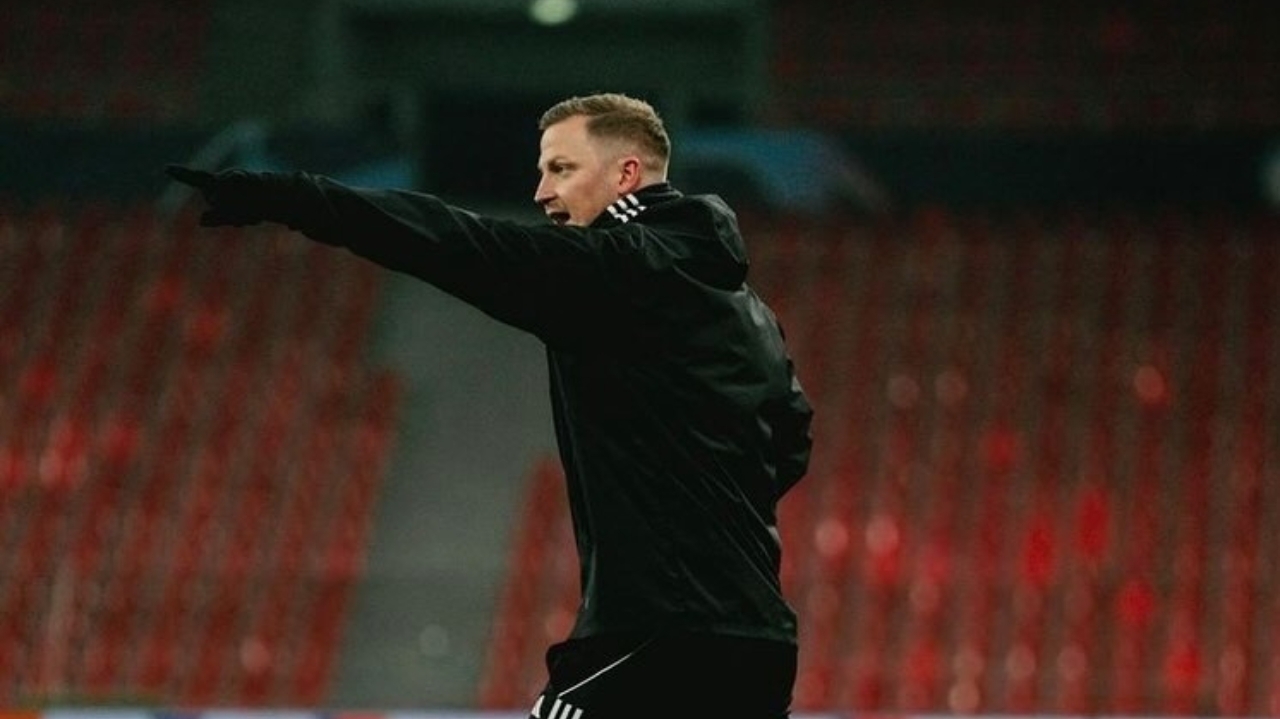 Treinador do Copenhagen comenta duelo contra o City: “pior sorteio possível”