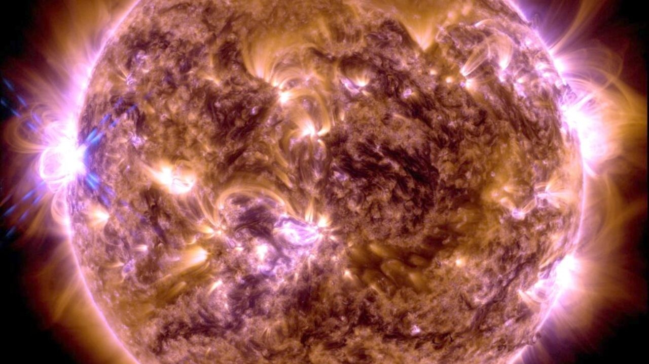Explosão solar classe X5 poderá ser vista da Terra