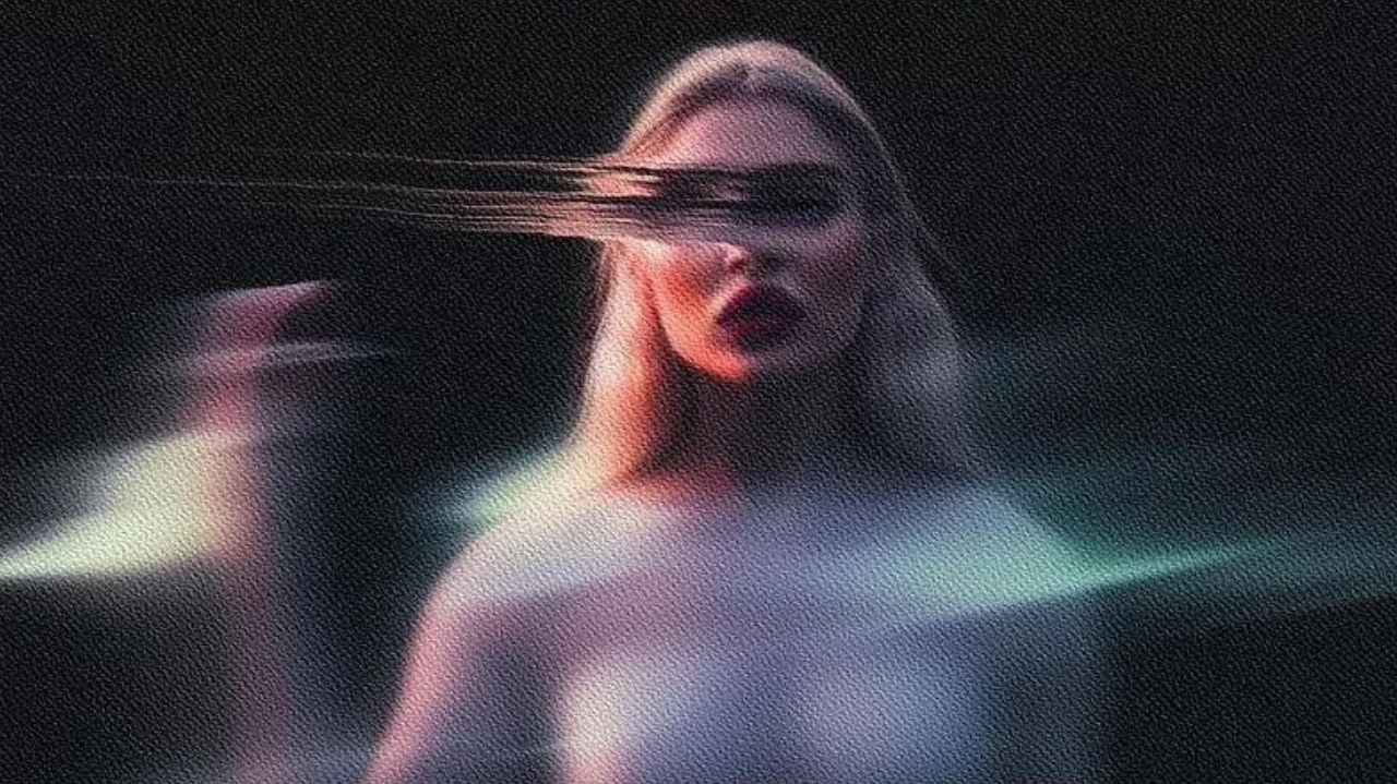 Luísa Sonza alcança mais de meio bilhão de streams combinados com “Escândalo Íntimo”