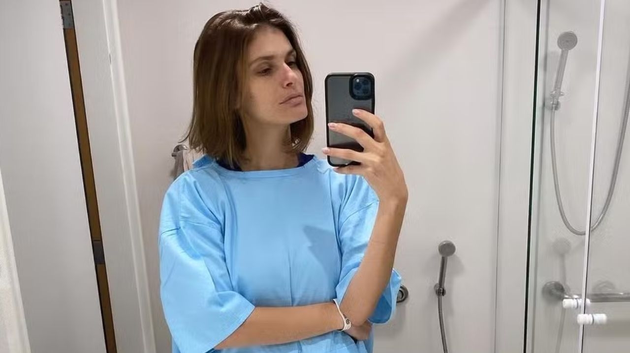 Caroline Francischini faz cirugia ao descobrir câncer no útero