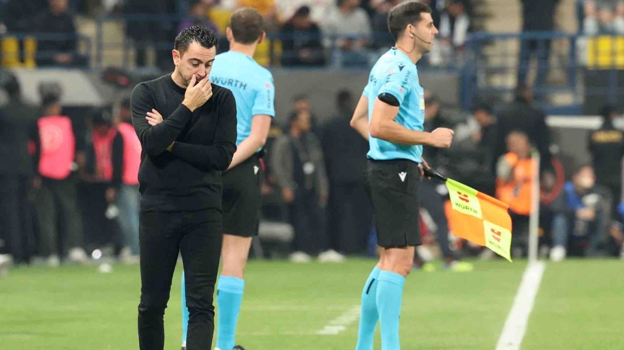 Imprensa espanhola questiona Xavi após goleada para o Real Madrid