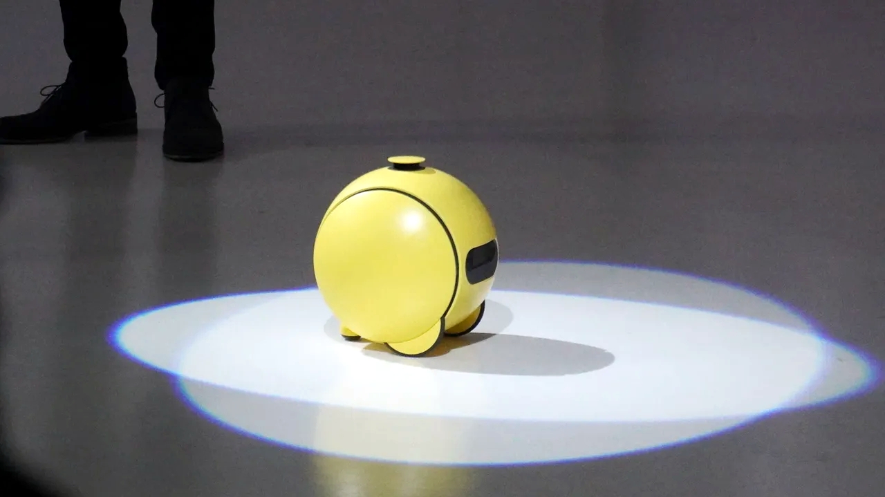 Robôs domésticos, como o Ballie da Samsung, se destacam na CES 2024