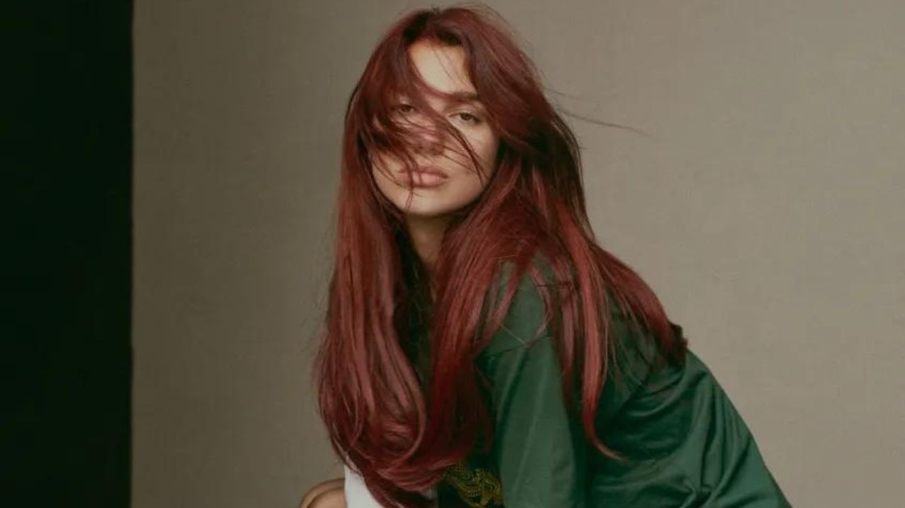 Dua Lipa revela que novo álbum terá 11 faixas