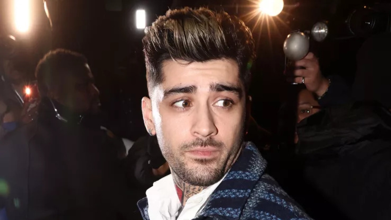 Em aparição rara, Zayn Malik marca presença na Paris Fashion Week
