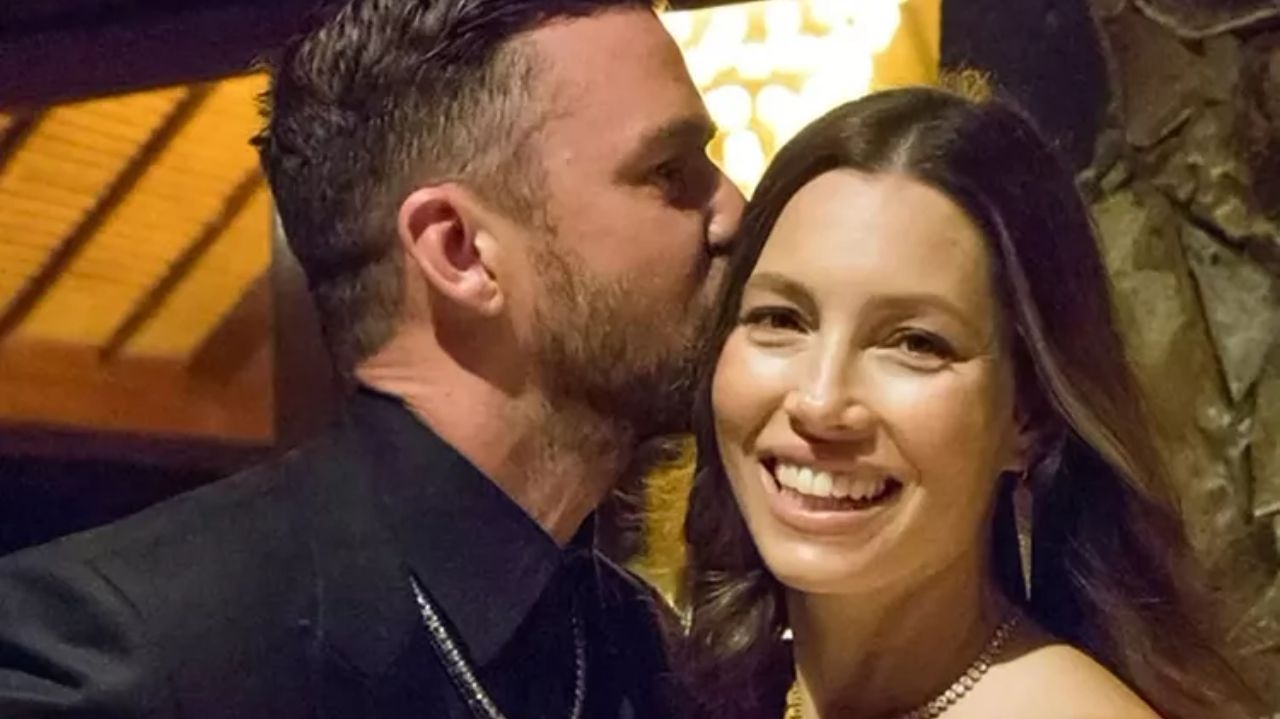 Justin Timberlake comemora aniversário com homenagem de Jessica Biel