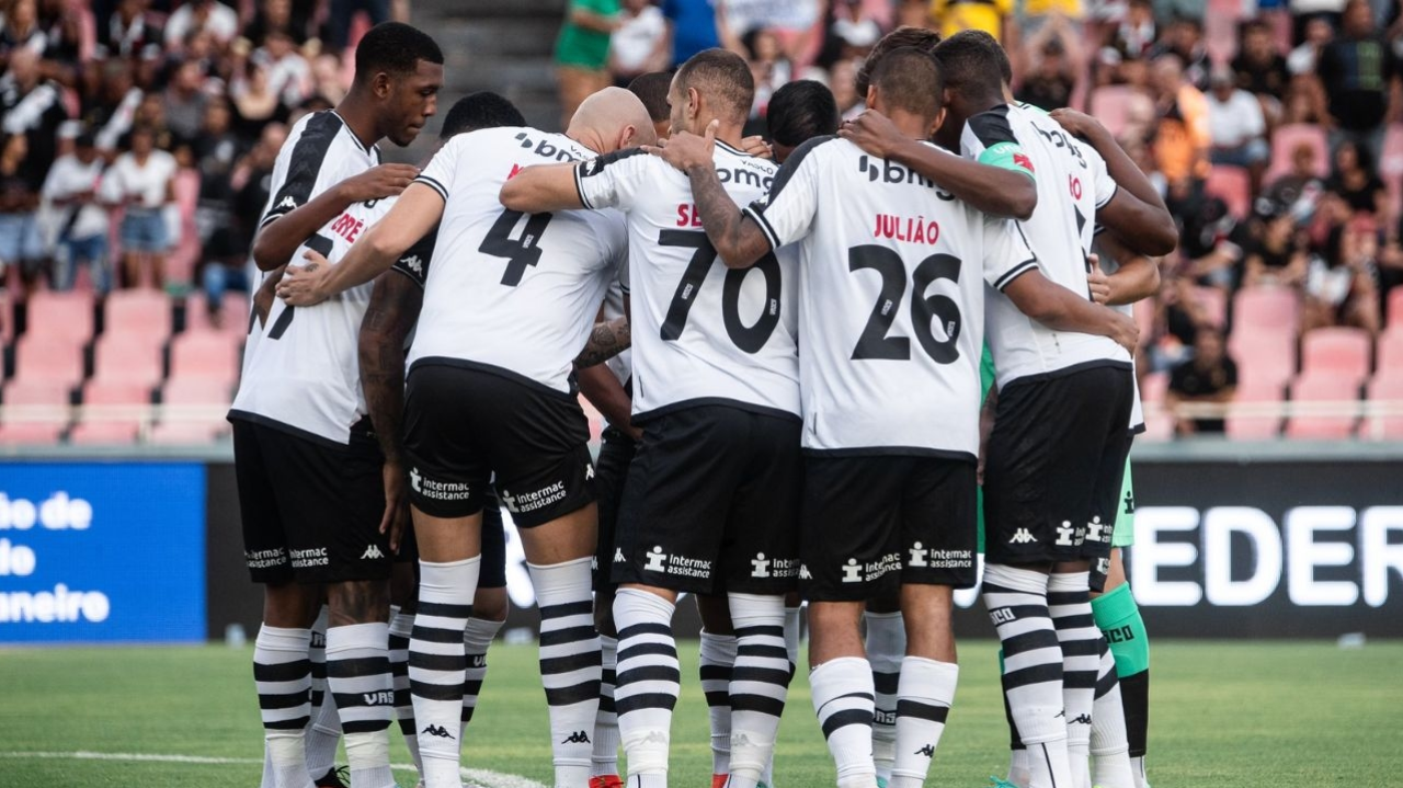 Ferj afasta árbitro do jogo Nova Iguaçu x Vasco por “erros gritantes”