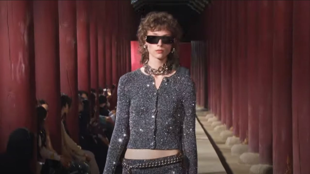 Gucci: desfile Cruise 2025 é levado para Londres