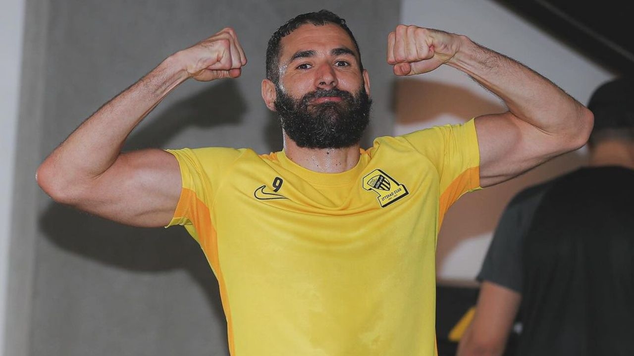 Benzema discute com técnico Gallardo e deixa treino do Al-Ittihad