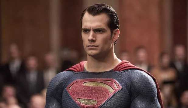 Rumores apontam que Henry Cavill não vai aparecer como Superman no filme “/The Flash”/